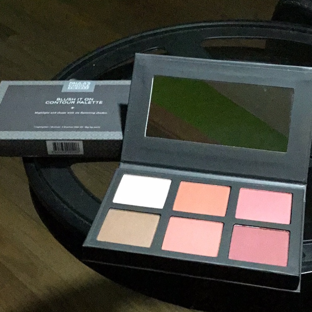 Paula’s Choice Blush It On Contour Palette